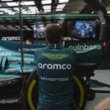 Aston Martin : les vibrations de l’AMR26 affectent aussi les pilotes